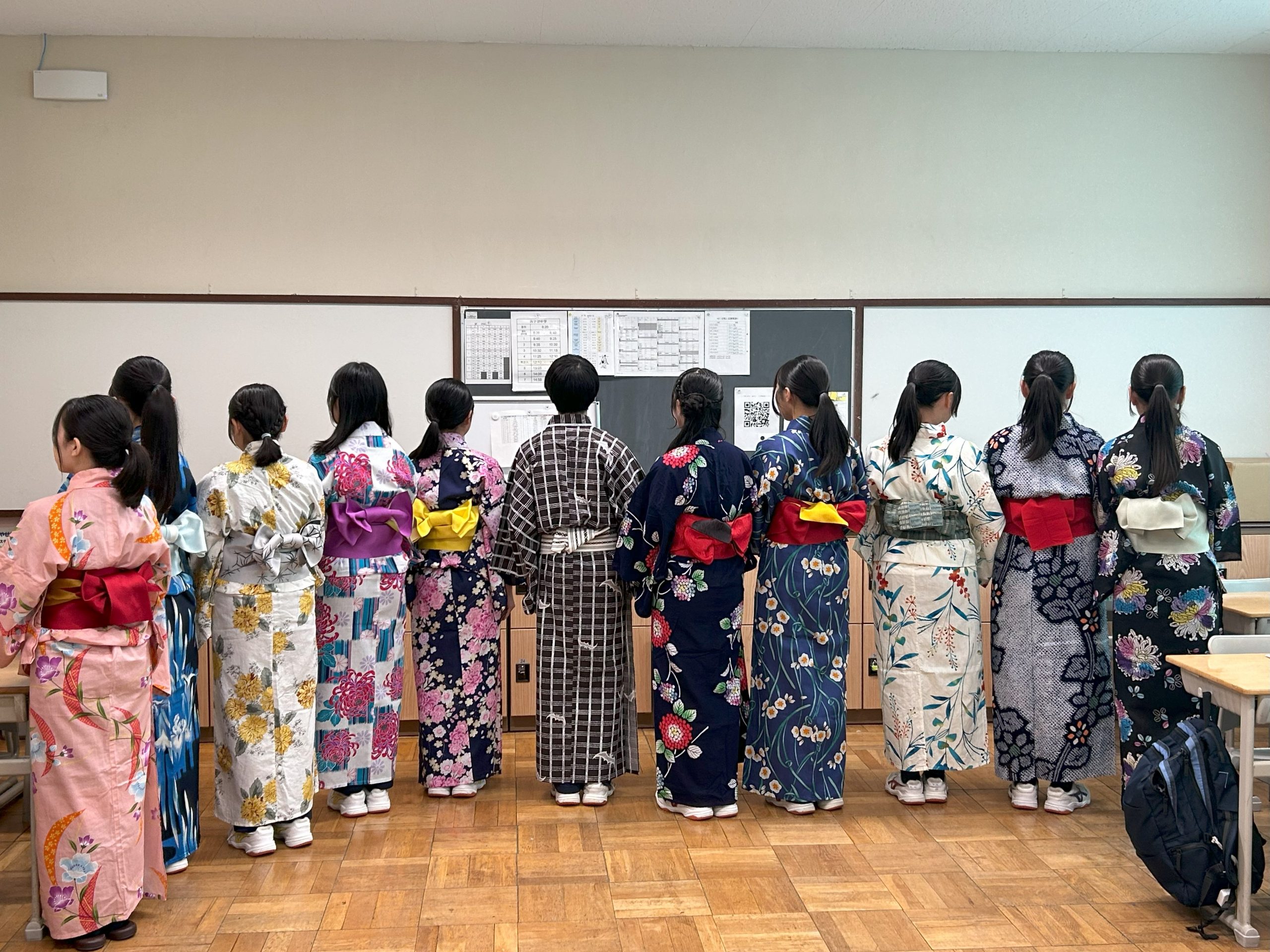 【いち瑠】私立宝仙学園中学校にて、「きものと浴衣の特別講座」を行いました。