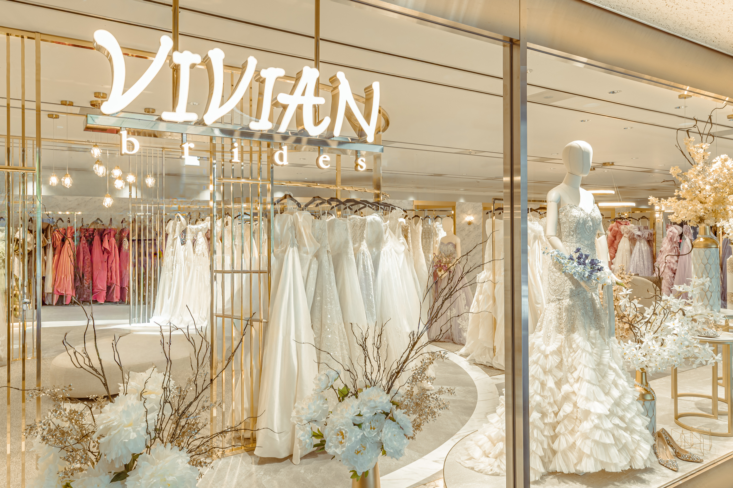 【ウエディング事業本部】結婚式場「百花籠」のドレスサロン「VIVIAN brides名古屋店」が移転リニューアル